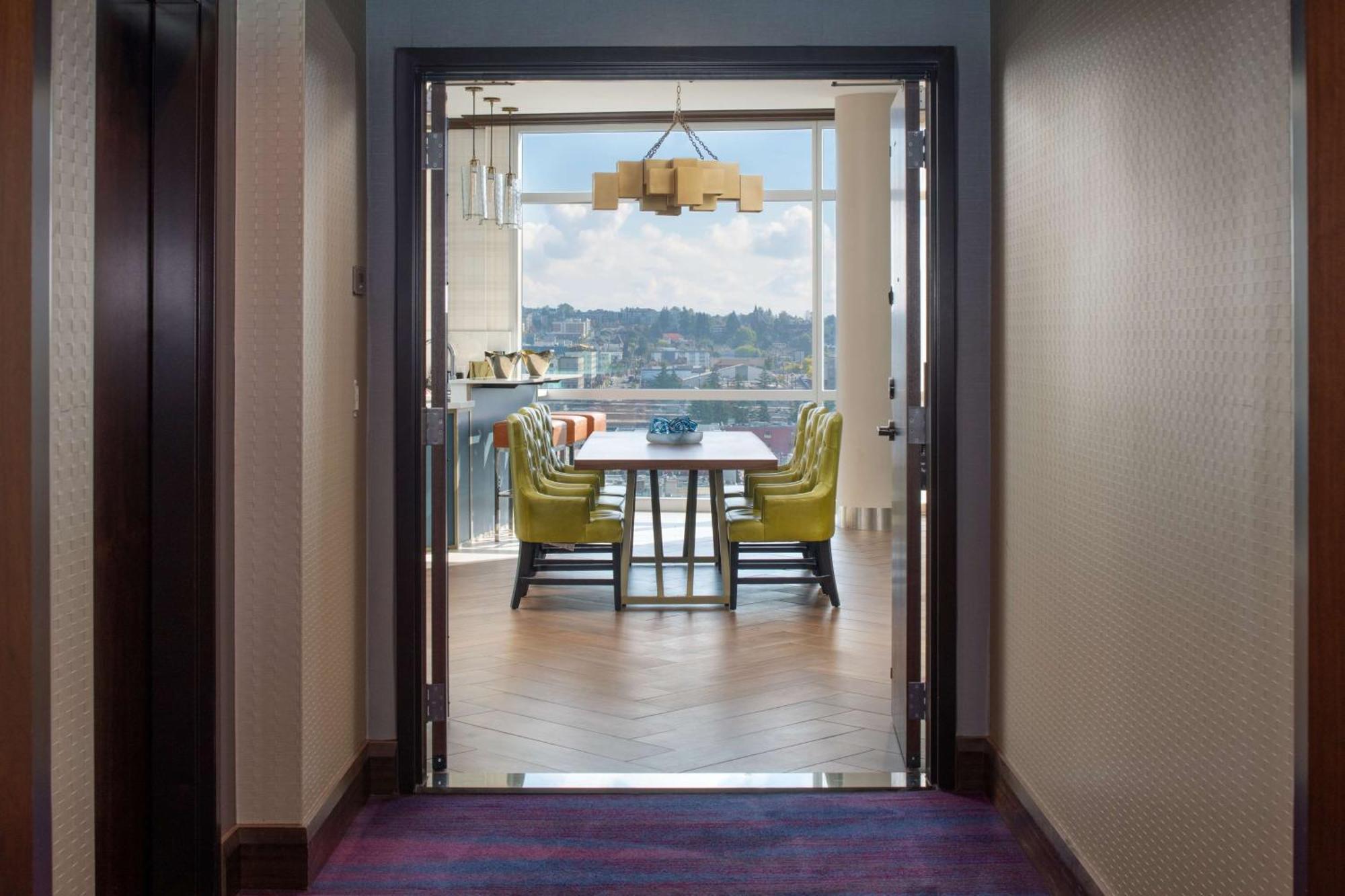 Embassy Suites By Hilton Seattle Downtown Pioneer Square Ngoại thất bức ảnh